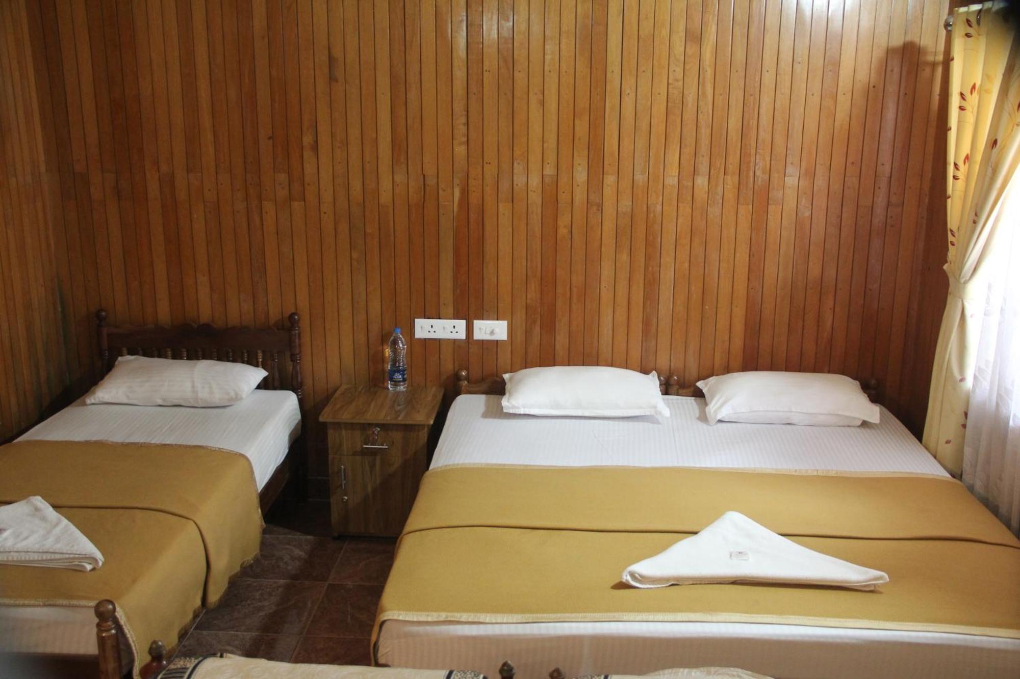 Lake Palace Family Resort Kumarakom Exterior foto